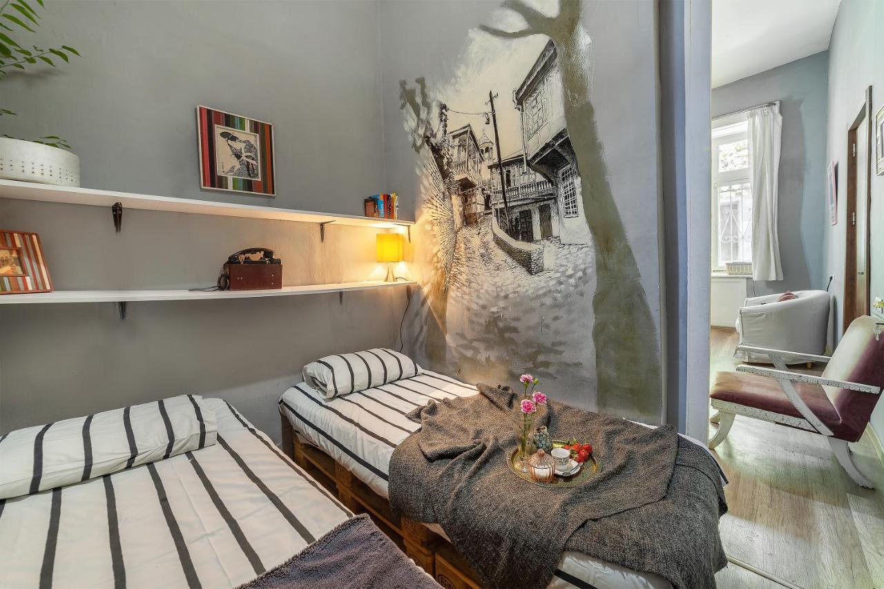 Hostel Indie Mindie Tbiliszi Kültér fotó
