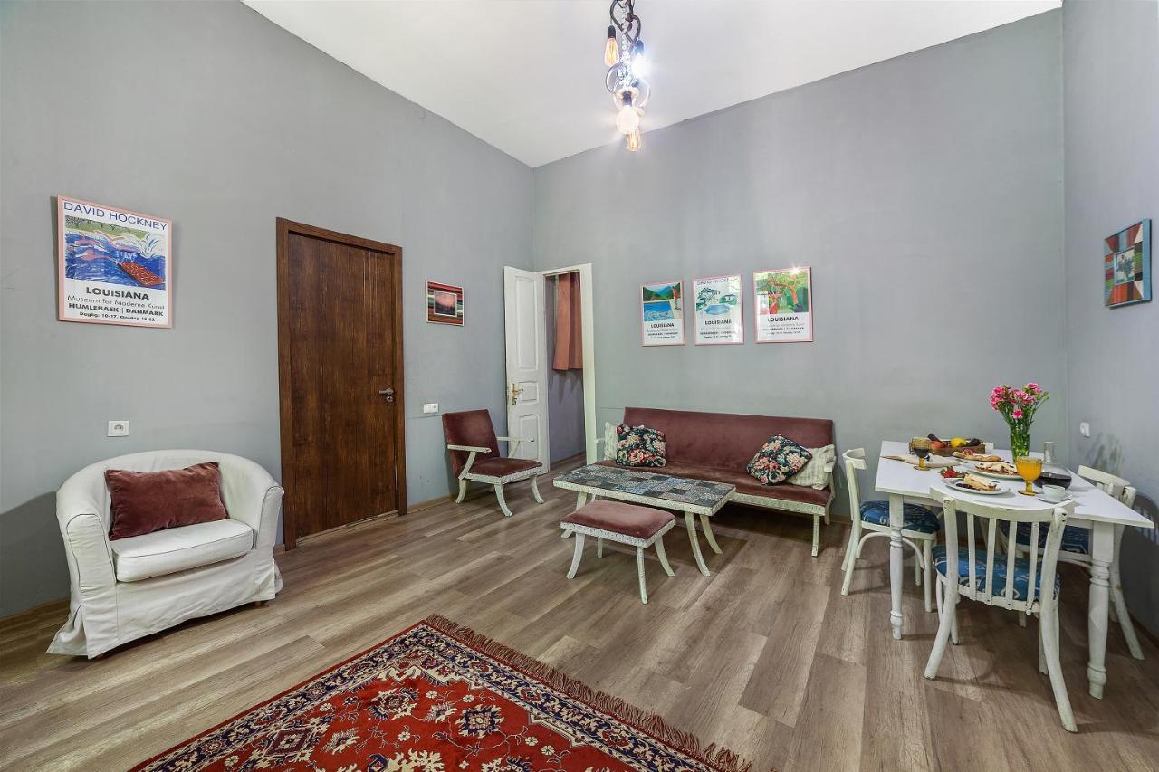 Hostel Indie Mindie Tbiliszi Kültér fotó